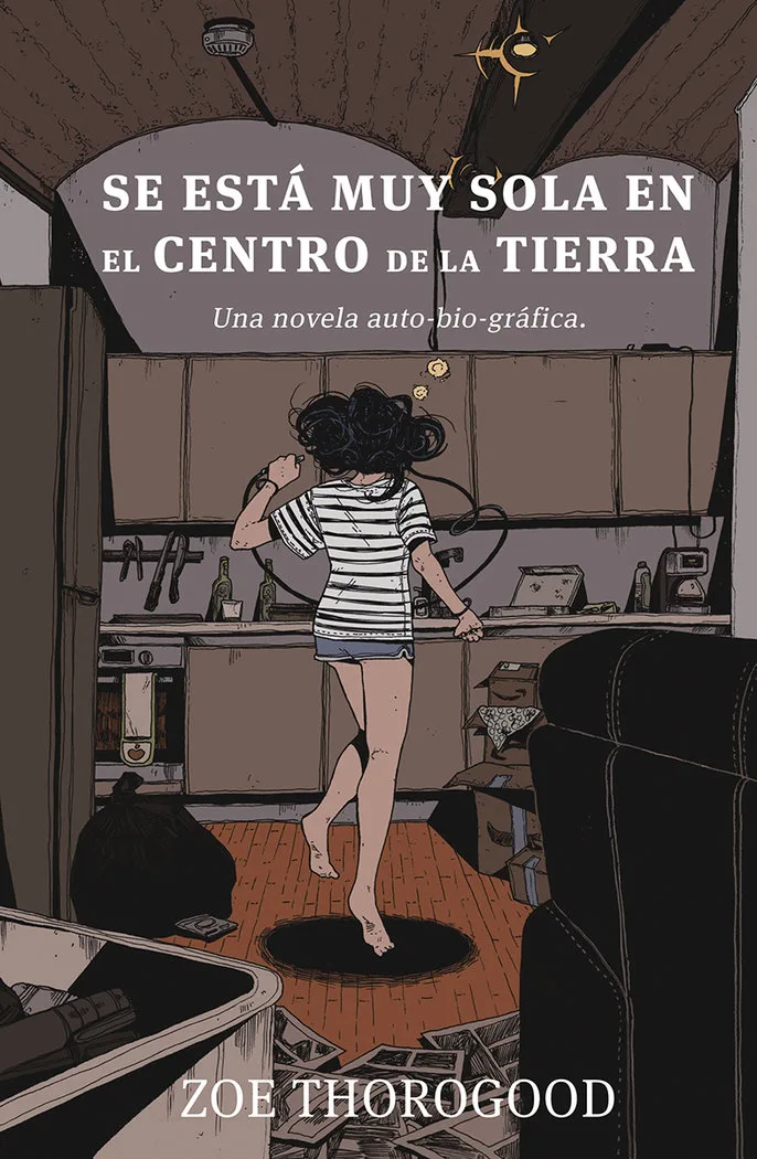 Se Esta Muy Sola en el Centro de la Tierra