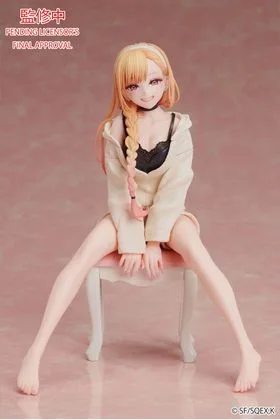 MARIN KITAGAWA LOUNGEWEAR VERSION FIGURA 15,2 CM MY DRESS UP DARLING