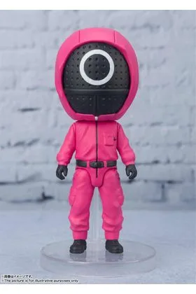 MASKED WORKER FIGURA 9 CM SQUID GAME FIGUARTS MINI