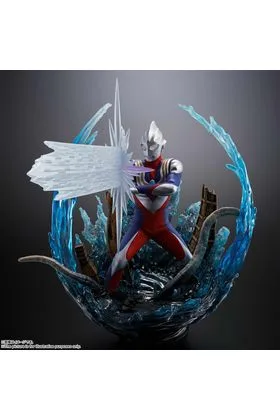 ULTRAMAN TIGA MULTI TYPE FIGURA 22 CM ULTRAMAN TIGA FIGUARTS ZERO