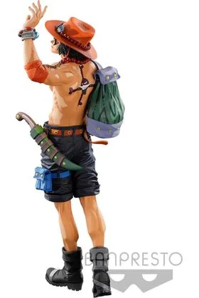 PORTGAS D. ACE (TWO DIMENS) FIG 30 CM ONE PIECE WORLD COLOSSEUM 3 SUPER MASTER STARS PIECE