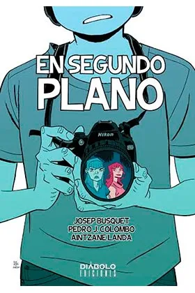 EN SEGUNDO PLANO