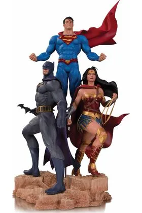 TRINITY BY JASON FABOK ESTATUA 49 CM DC DESIGNER SERIES
