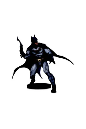 BATMAN BY OLIVIER COIPEL ESTATUA 28 CM BATMAN DC DESIGNER SERIES