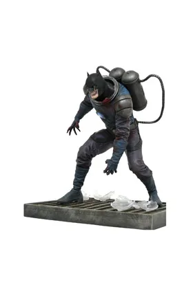 BATMAN DCEASED PVC DIORAMA ESTATUA 20 CM DC COMIC GALLERY