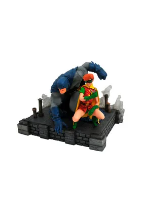 BATMAN Y ROBIN PVC DIORAMA ESTATUA 20 CM THE DARK KNIGHT RETURNS DC COMICS GALLERY
