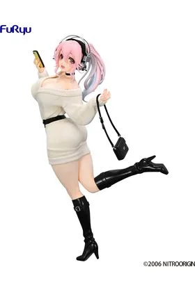 SUPER SONICO WINTER MEMORY VERSION FIGURA 21 CM SUPER SONICO TRIO-TRY-IT