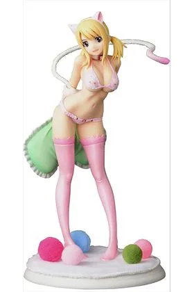 LUCY HEARTFILIA CHERRY BLOSSOM VERSION FIGURA 24,5 CM FAIRY TAIL 1/6 SCALE