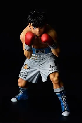 IPPO MAKUNOUCHI FIGHTING POSE FIGURA 26 CM HAJIME NO IPPO