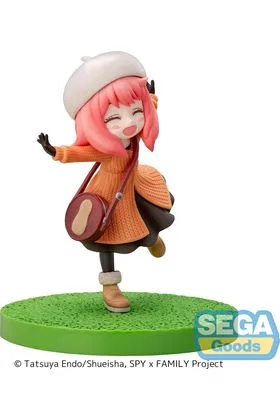 ANYA FORGER FAMILY OOTING VER. 2 FIG. 12 CM SPY X FAMILY LUMINASTA