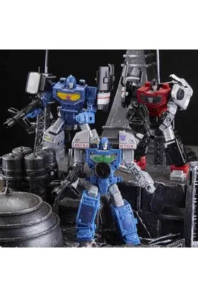 QUINTESSON PIT OF JUDGEMENT SET 5 FIGURAS TRANSFORMERS WFC EXCLUSIVA SDCC 2020