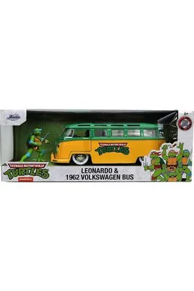 LEONARDO & 1962 VOLKSWAGEN BUS SET 1/24 SCALE TEENAGE MUTANT NINJA TURTLES