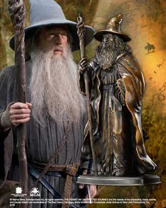 GANDALF ESCULTURA MACIZA 20 CM BRONCE, EL HOBBIT