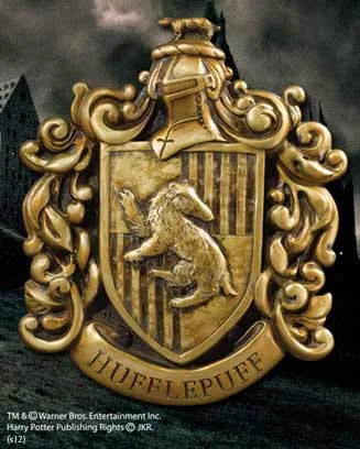 CASA HUFFLEPUFF ESCUDO DE PARED 20 X 28 CM EN RESINA, HARRY POTTER
