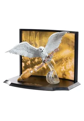 HEDWIG'S SPECIAL DELIVERY DIORAMA 11 CM HARRY POTTER TOYLLECTIBLE TREASURES