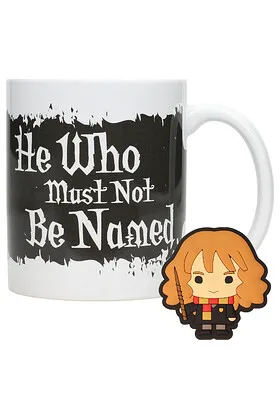 QUIEN NO DEBE SER NOMBRADO TAZA CERÁMICA + REGALO IMAN DE RELIEVE HARRY POTTER