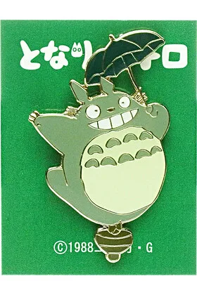 Totoro Volador Pin 4 CM Mi Vecino Totoro