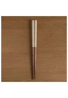 BOCETOS FONDO MARRON SET PALILLOS LACADOS 21 CM MI VECINO TOTORO